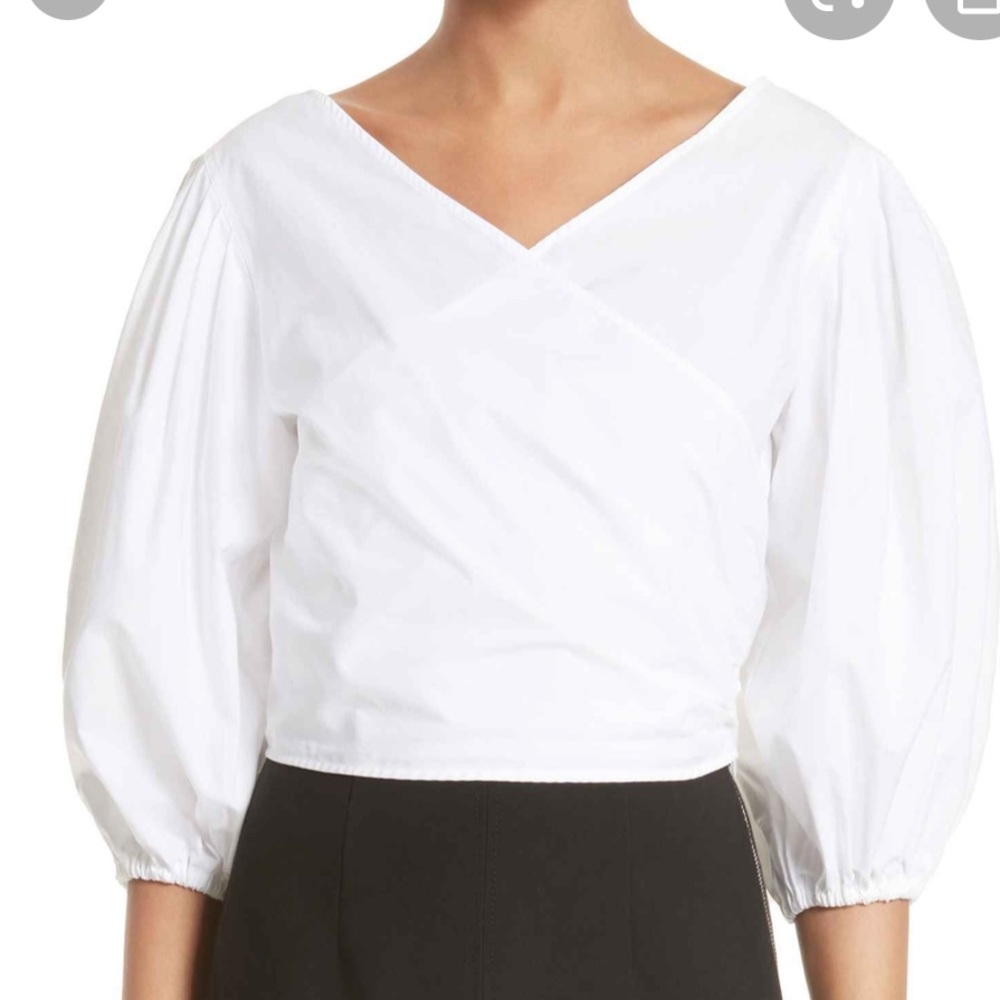 Elizabeth and James Farrah wrap top